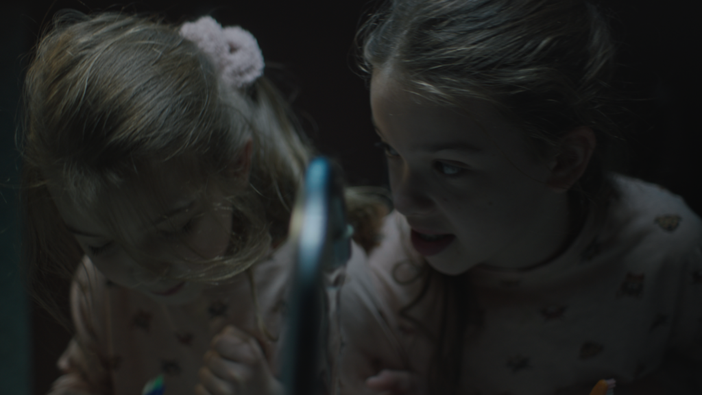 AUGENZU Still4 ©VictoriaKoberstein 1024x576